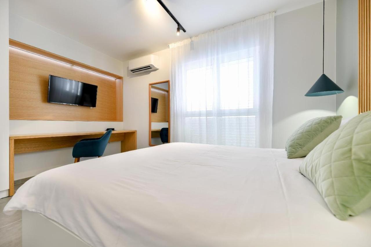 Maris Accommodation By Belmont Realty Zadar Exterior photo
