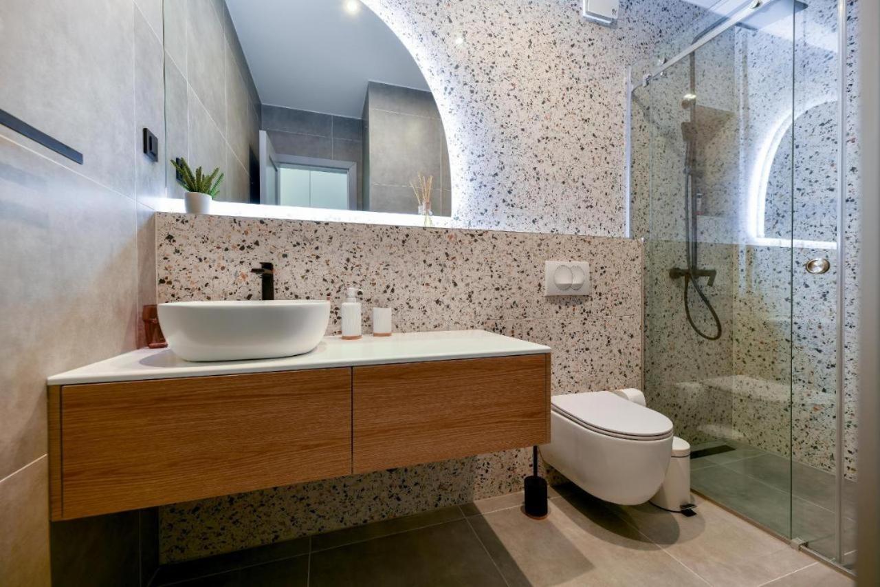 Maris Accommodation By Belmont Realty Zadar Exterior photo