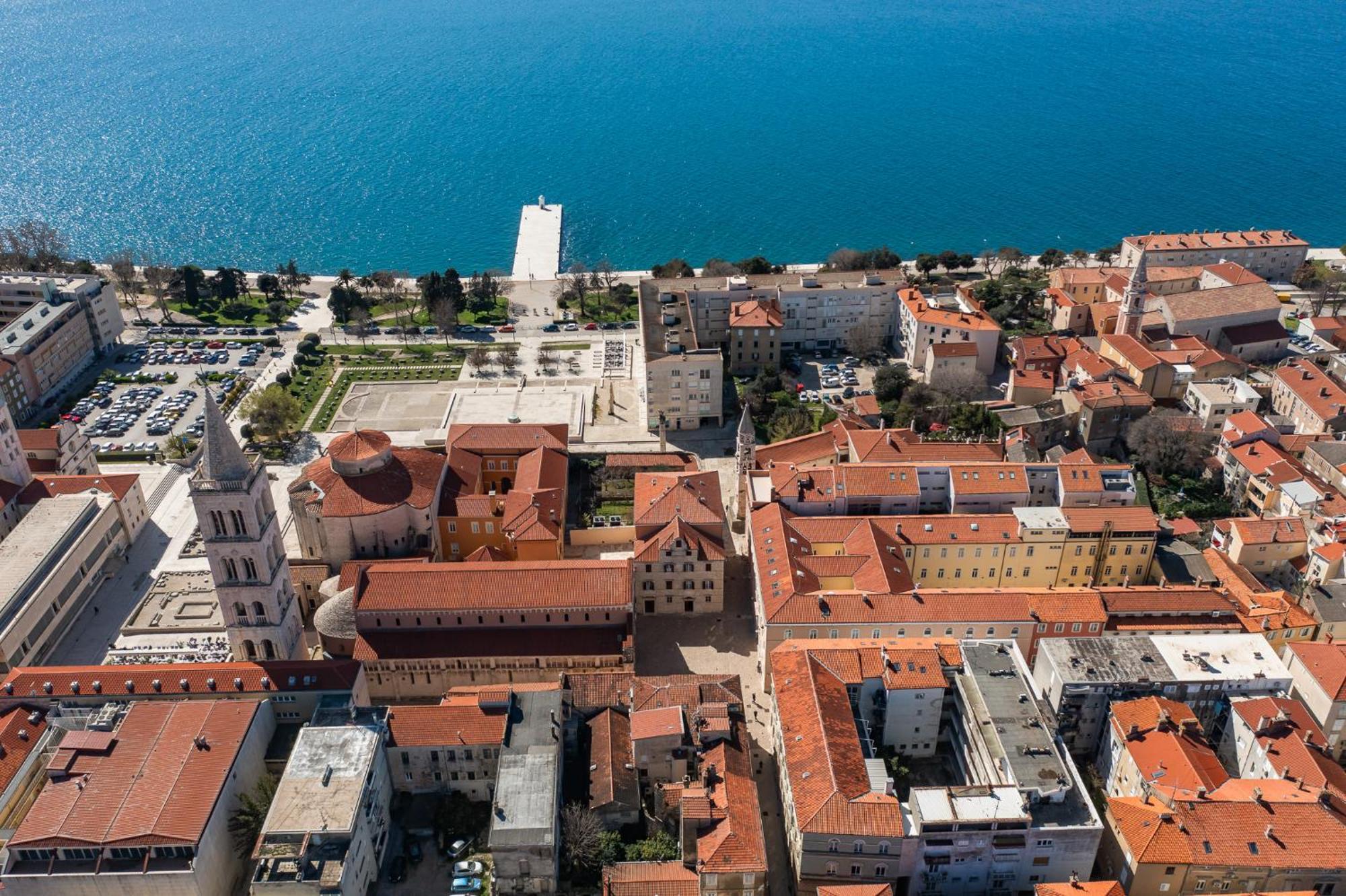 Maris Accommodation By Belmont Realty Zadar Exterior photo